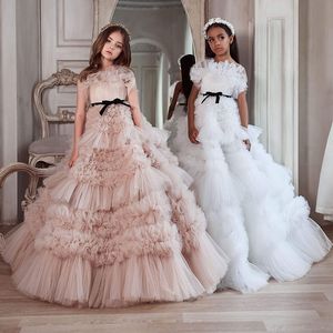 Straplez Çiçek Kız Elbiseler Düğün Lüks Ruffles Katmanlı Etekler Toddler Pageant Abiye Tül İlk Communion Elbise