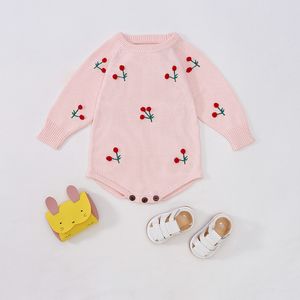 Baby Stickad Woolen Jumpsuit Girls Cherry Long-Sleeved Spädbarn Bag Fart Warm Romper 210515