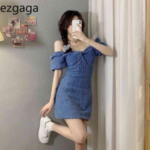 Ezgaga Summer Sexy Off Shoulder Mini Dress Women Puff Short Sleeve A-Line Square Collar Solid Korean Fashion Lady Bodycon 210430