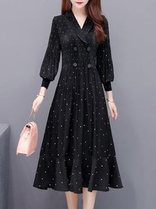 Casual Dresses Dress 2021 Style Kvinnors Vår Svart Ärmar Höst och Vinter Underkläder Lång Polka Dot Pläterad