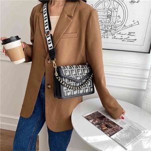 75% DI SCONTO all'ingrosso della fabbrica di bagagli Autunno e inverno da donna semplice borsa a tracolla singola catena a tracolla larga Messenger Bag Styling