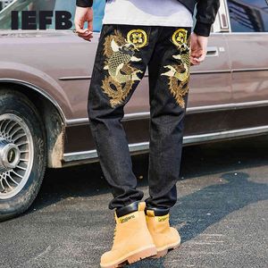 IEFB Spring Carp Embroidery Fashion Black Jeans Men's Chinese Style Personality Straight Tube Small Straight Leg Pants 9Y6012 210524