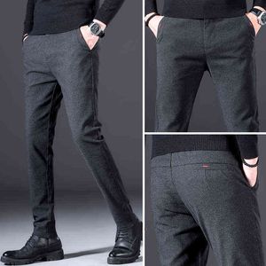 Spodnie 2021 Nowe Jesień Spodnie dresowe Spodnie Cargo Mężczyźni Odzież Harajuku Joggers Kombinezony Czarny Moda Biznes Dorywczo Luźne Spodnie H1223