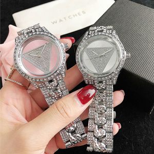 Märke Watches Women Lady Girl Diamond Crystal Triangle Question Mark Style Metal Steel Band Quartz Wrist Watch GS 43