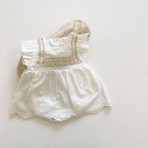 White Shorts Dresses Jumpsuit оптовых-Комбинезоны T рожденный ребенок ребенок девочек кружева ползун лето с коротким рукавом одежда белый комбинезон милый сладкий платье наряд