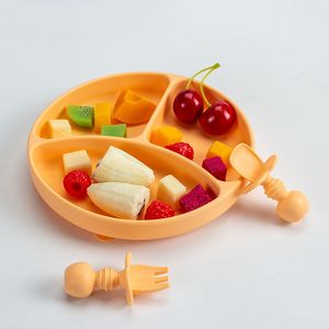 100% Żywność Zatwierdź Silikonowe Naczynia Dla Dzieci Z Plaski Plaski Plate I Płyta Portable Widelec Spoon Kids Food Bowl Set Dropshipping 1946 Y2