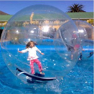 Utomhusspel Fabrikspris Uppblåsningsbart vatten Walking Ball PVC Toy för poolspel Färgglada bollar