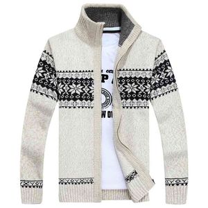 MANTLCONX Arrivals Fashion Patchwork Sweater Men Windbreaker Warm Cardigan Sweatercoats Brand Knitted Sweaters 210909
