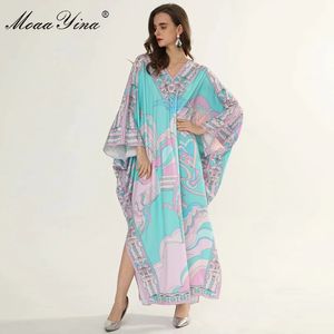 패션 디자이너 드레스 가을 여성 드레스 V 넥 Batwing 슬리브 인쇄 느슨한 플러스 사이즈 Maxi Dresses 210524