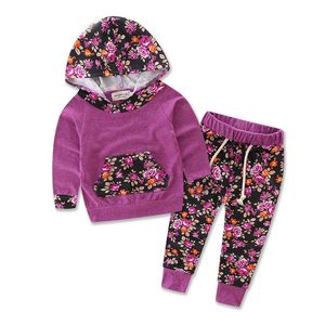 Completi di abbigliamento per bambini autunno autunno primavera neonata tuta floreale con cappuccio per il tempo libero leopardo abiti casual in 2 pezzi