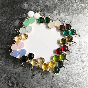 Diamond Studs Örhängen för tjejer Kvinnor Charm Guld Öronringar Multi Skärande yta Färgad Gemstone Koppar Sapphire Designer Smycken Stud Örhängen Lyxig smycken