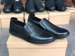 Alta Qualidade Designer Mens Vestido Sapatos Luas Luandeiros Condução de Couro Genuíno Deslizamento Italiano em Preto Casual Shoe Respirável Com Caixa 0389