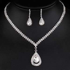 Hängsmycke Halsband Korean Mode Elegant Flash Diamond Luxury Drop Bride Set Bröllop Tillbehör Halsband Örhängen