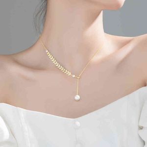 KAMIRA 925 Sterling Silver Elegant Romantic Leaf Pearl Bead Pendant Chain Necklace for Women Clavicle Luxury Wedding Jewelry