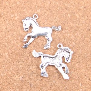 71st Antik Silver Bronze Plated Horse Steed Charms Pendant DIY Halsband Armband Bangle Fynd 23 * 25mm