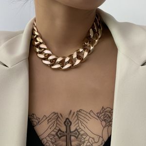 Weithalskette Hip-Hop-Rock CCB Metallic-Halskette Goldene Farbe Frauen übertriebene Kettenhalsketten Mädchen Mode Gothic-Schmuck