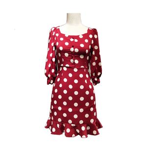 Pescoço de bolinhas vermelhas pescoço 3/4 manga curta mini vestido vintage verão praia vocação mulheres elegante retro d1604 210514