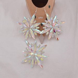 Party Favor CUIER Exquisite Silver Snowflake Earring Ring Set Girl Christmas Women Gift Crystal Gem Festival Jewelry PVC Box