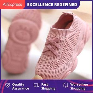 Barnskor Anti Slip Soft Bottom Baby Sneaker Casual Flat Sneakers Skor Barnstorlek Tjejer Pojkar Andningsbara Sportskor X0703