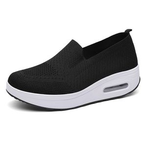 venda por atacado Air Almofada Sneaker Mulheres Slip-on Flats Férias Sapatos para Fitness Grande Calçado de Calçado de Mulher Primavera Verão