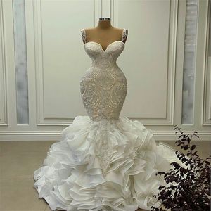 Luxury Wedding Dresses Pearls Robe De Mariee Spaghetti Strap Appliqued Lace Tiered Chiffon Custom Made Chic Bridal Gowns
