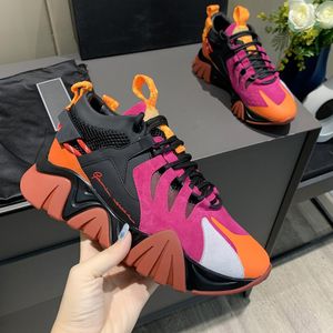 Unisex Sneakers Breathable Mesh Running Shoes Popular Brand Shoes Outdoor Light Weight Sports Shoes Thick Bottom Men Designer