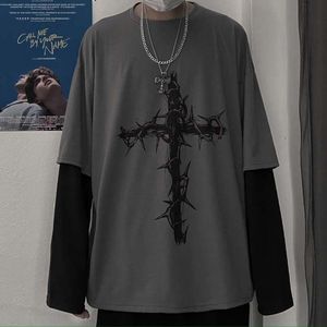 Kadın T-Shirt Fernan Grunge Baskı Grafik Tees Kadın Gotik Uzun Kollu T-Shirts Punk Mall Goth Siyah Üstler Büyük boyu EYNE KIZ BOYUN