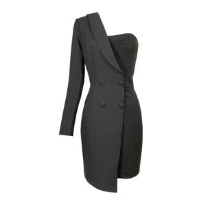 Vielleicht U Sommer-Frauen-elegantes schwarzes sexy One-Shoulder-Zweireiher-trägerloses asymmetrisches Mantel-Minikleid D3041 210529