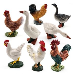 Obiekty dekoracyjne Figurki Miniaturowe Ozdoby Domowe Dekoracje Swan Hen Zwierząt Model Kogut Kurczak Akcesoria Wróżka