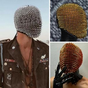 Party Masks Studded Spikes Full Face Jewel Margiela Mask Halloween Cosplay Rolig Suppleie Head Wear Cover