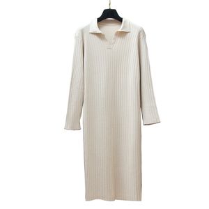 Woman Knitted Straight Elegant Solid Turn Down Collar Long Sleeve Knee Length Autumn Winter Dress D0822 210514
