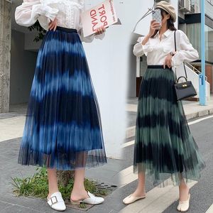 Kjolar elegant moderiktig bläckuttryck färgning gradient mesh kvinnors kjol koreanska elastiska midja lång randig pläterad för kvinnan