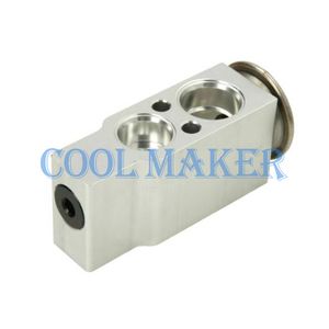 AUTO AC COMPRESSOR FOR KOMATSU 200 7 OEM 20Y 979 6121 4472204052 