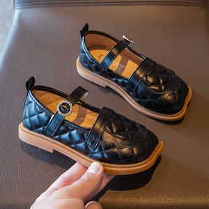 2021 Baby Girl Leather Shoes Soft Classic Spring Autumn Fashion Children Breathable Sneakers Kids Dress Shoes Sweet For Toddlers Y0809