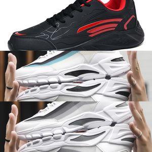 Hoting Slip-On Tasarımcı 2023 Outm Ayakkabı Trainer Sneaker Rahat Rahat Rahat Erkek Spor ayakkabılar Klasik Canvas Açık Ayakkabı Stree543