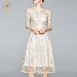 Mode Designer Summer Party Dress Women's Half Sleeve Elegant Mesh Flower Broderi Knee-Length Vestidos 210520