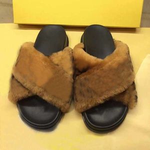 2022 Women Winter slipper high quality woolen Sheepskin Classic letters fur one piece lamb wool warm and comfortable wear resistant flat slippers 35-42 With box