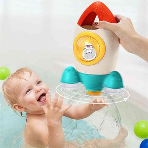 Bath Toy Spray Bathroom Set baby bathtubs Shower Play Swimming Clockwork Summer Toys for Children Toddler Kids Baby 210712