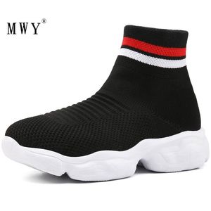 Skarpety dla dzieci Sneakers Buty dziecięce dla dziewczynek Chłopcy Moda Latająca Siatka Maluch Boy Casual Solid Color 211022