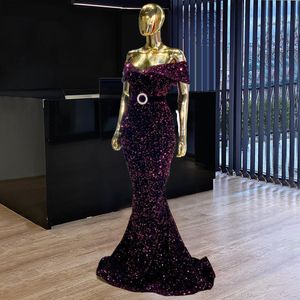 Off the Ramię Prom Dresses Bliski Wschód Cekiny Długie Syrenka Formalna Party Night Suknie 2021 Dubaj Design Suknia Wieczorowa Vestidos