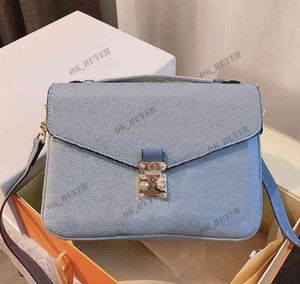 Wholesale Luxurys designers Top Quality Ladies Messenger bag 2021 Classic Women Crossbody handbag Fashion clutch handbags mother shoulder bags Mobile