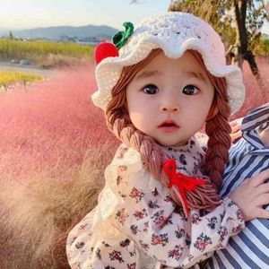 到着かわいい赤ちゃん女の子のバケツの帽子の髪のピッグテール編組ウィッグキャップ冬の暖かいニット子供子供の女の子の帽子とキャップ210713