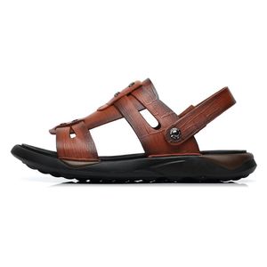 Сандалии Hombre geta Gladiator Outdoor Мужские мужские плаватели Сандлс Слушая Сандале Homens Piel Praia Sandalia Comfort Hollow Couro S