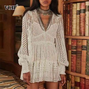 Vit Patchwork Lace Dress for Women V Neck Långärmad Hög midja Casual Midi Klänningar Kvinnlig Koreansk Vår Mode Kläder 210531