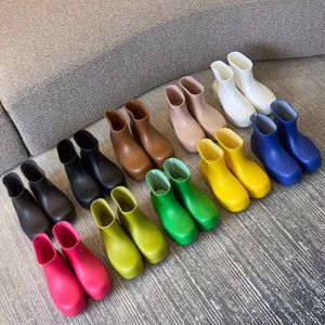 2021 Autum Winter Lastest Rain Boots Top Qualität Süßigkeiten Farbe Gummi Wasserdicht Komfortable Outdoor Walking Knöchel Booties Mode Höhe Erhöhung Freizeitschuhe