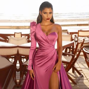 2022 Rose Pink Pleat Satin Sexy One Shoulder Evening Dresses A Line High Split For Women Party Night Celebrity Prom Gowns BC105832730