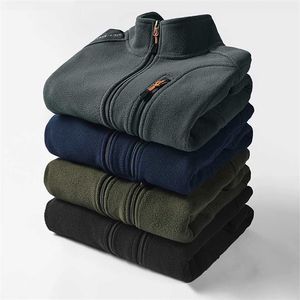 5XL Plus Men Winter Outwear Thick Warm Fleece Jacket Parkas Coat Autumn Casual Outfits Tactical Army 211126