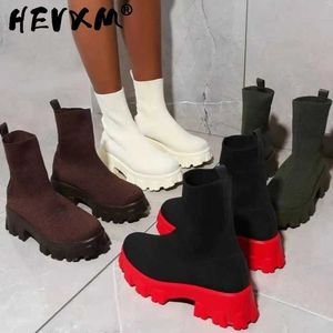 Autumn New Socks Shoes Woman Stretch Fabric Mid-Calf Casual Platform Boots Net Red Knitted Short Boots Women Plus Size Booties Y0905
