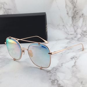 Rose guld / mjuk rosa skuggad spegel pilot solglasögon mode design glasögon för kvinnor UV 400 glasögon med låda