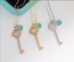 Famouse Stylist S925 Chinese Knot Pendant Necklace 100% 925 Silver Necklaces Platinum Blue Enamel Key Chains